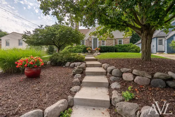 315 Bristol, Grand Rapids, MI 49504