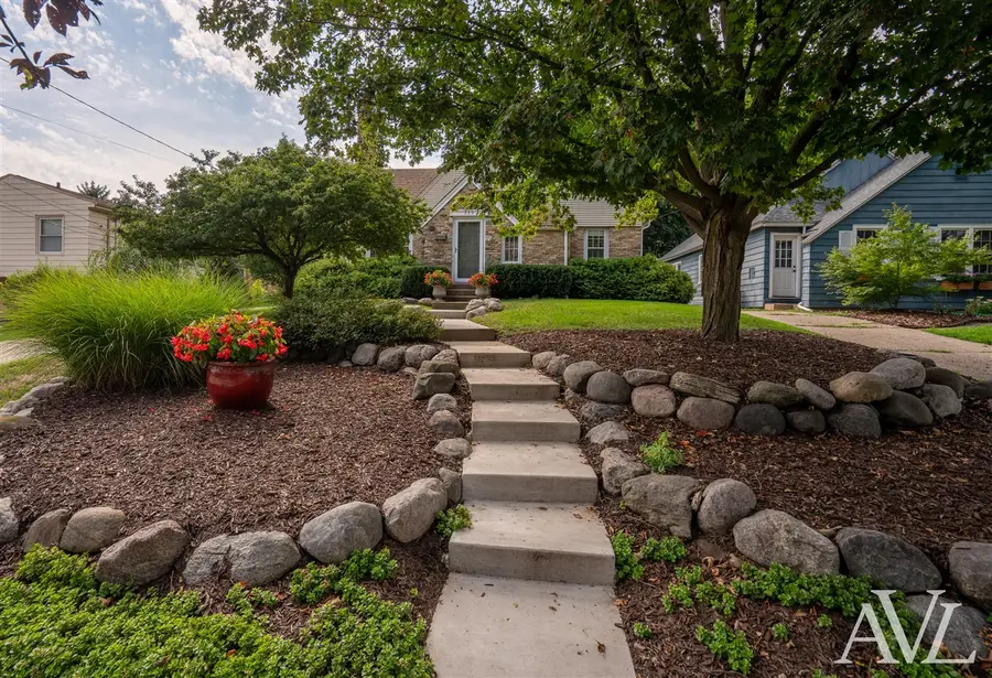 315 Bristol, Grand Rapids, MI 49504 - #3