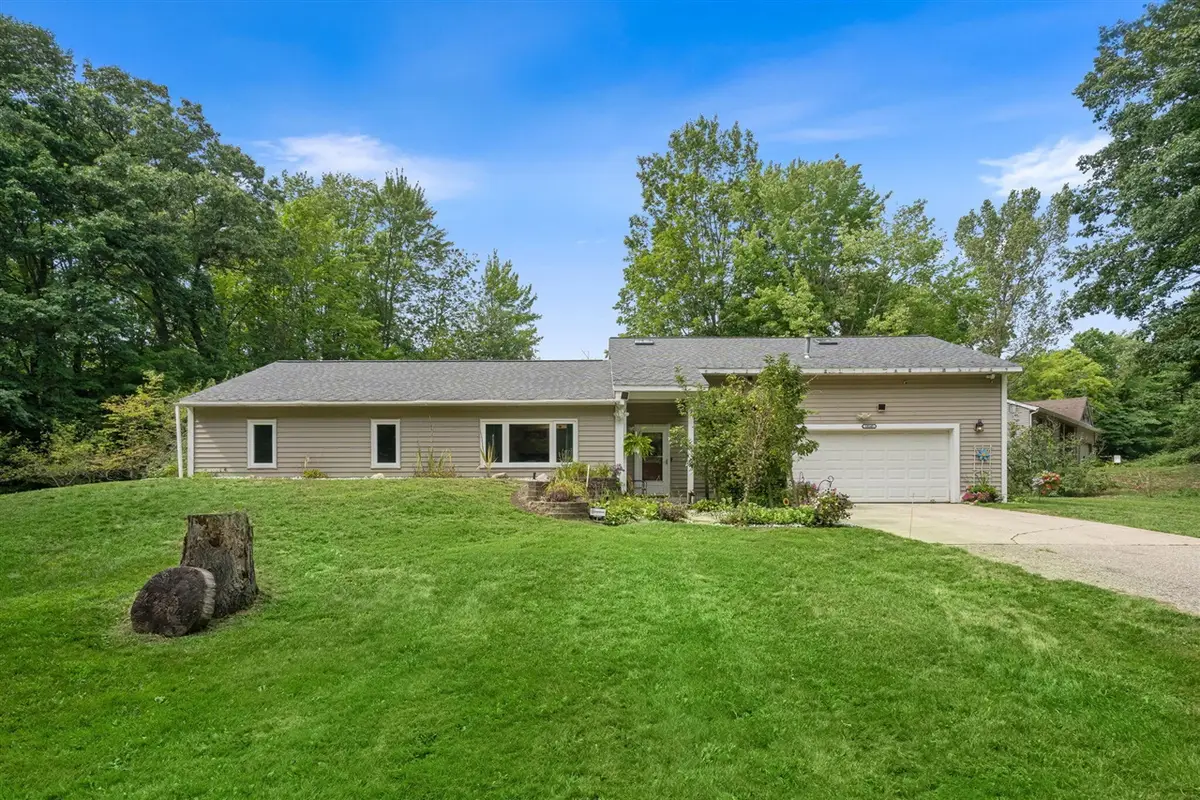 18145 148th, Spring Lake, MI 49456 - #1
