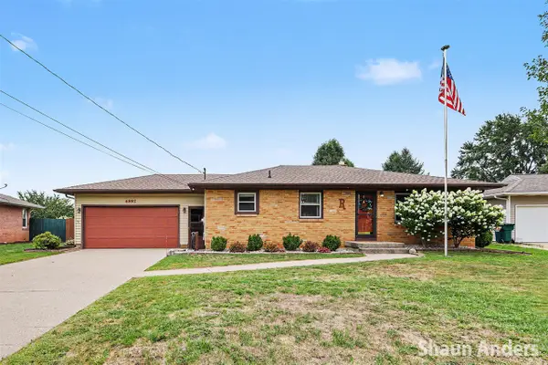 6892 Quincy, Grand Rapids, MI 49548
