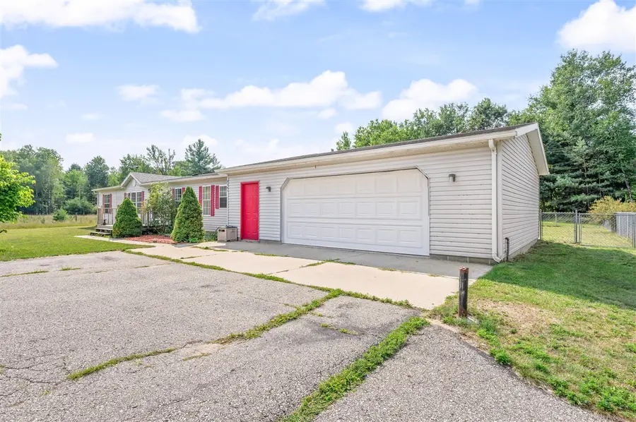 9041 7 Mile, Evart, MI 49631 - #2