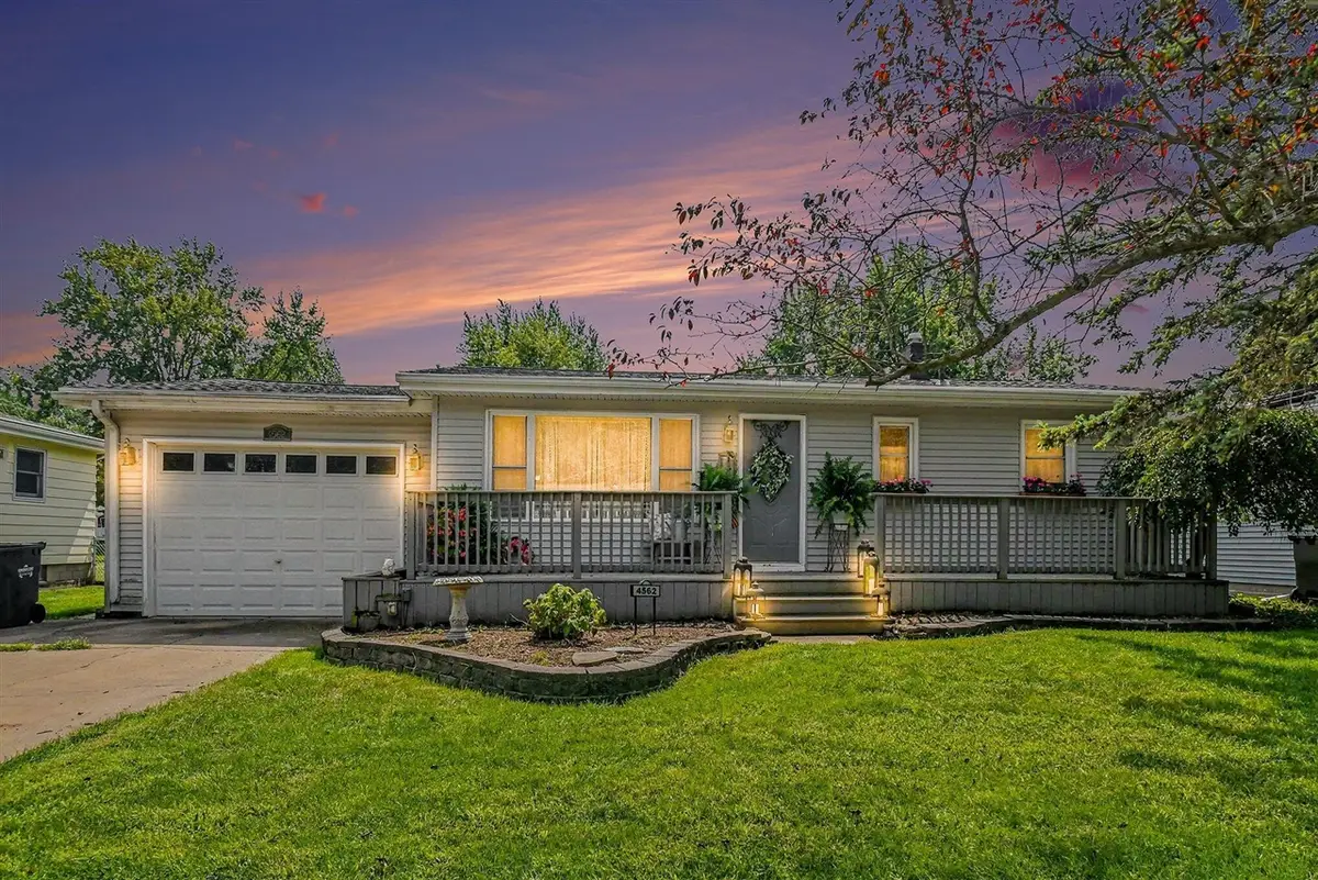 4562 Vista, Bridgman, MI 49106 - #1