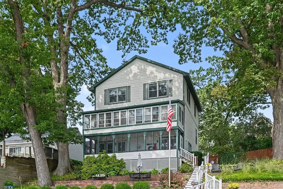 77 Park, South Haven, MI 49090 - #1