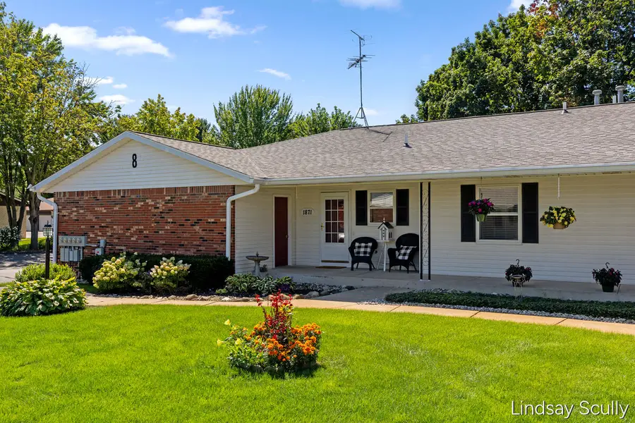 1871 E Elizabeth, Jenison, MI 49428 - #2