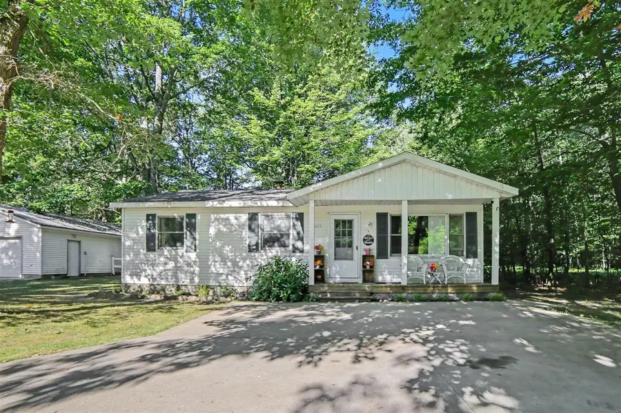 3615 N Lincoln, Ludington, MI 49431 - #2