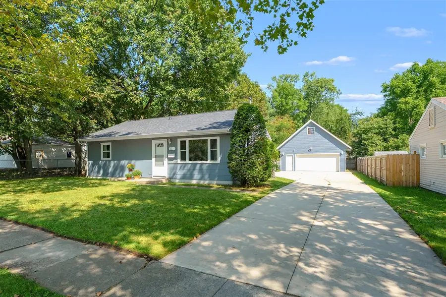 2227 E Cork, Kalamazoo, MI 49001 - #2