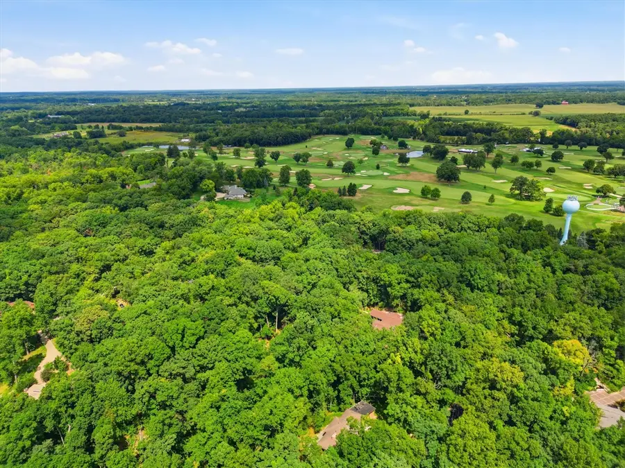 901 Country Club, Ann Arbor, MI 48105 - #2