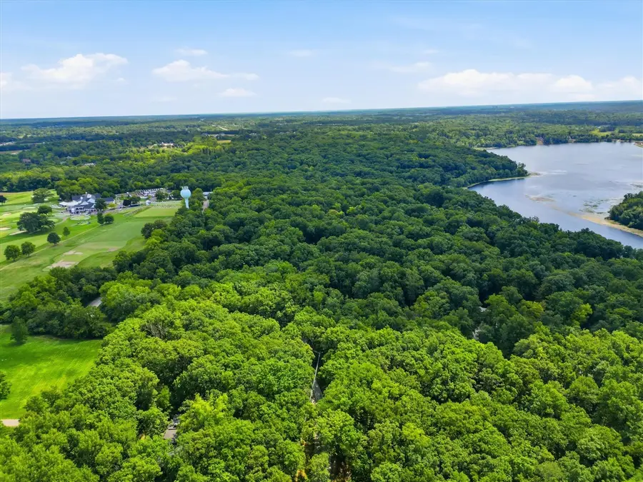 901 Country Club, Ann Arbor, MI 48105 - #3