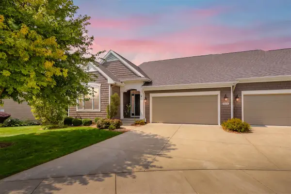 8874 Oak Meadow, Portage, MI 49024