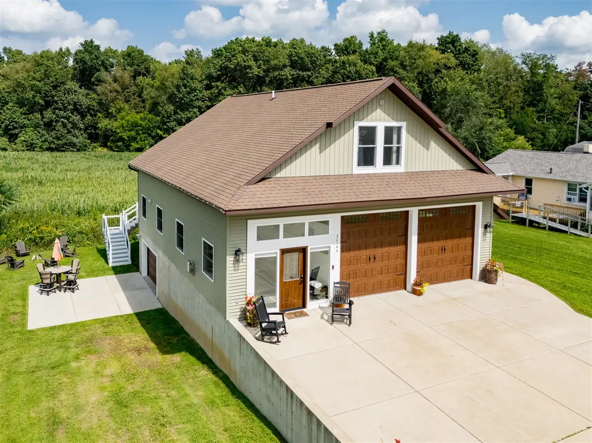 32144 Chamberlin, Lawton, MI 49065 - #1