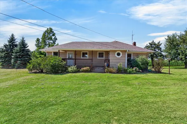 6859 Kruger, Three Oaks, MI 49128