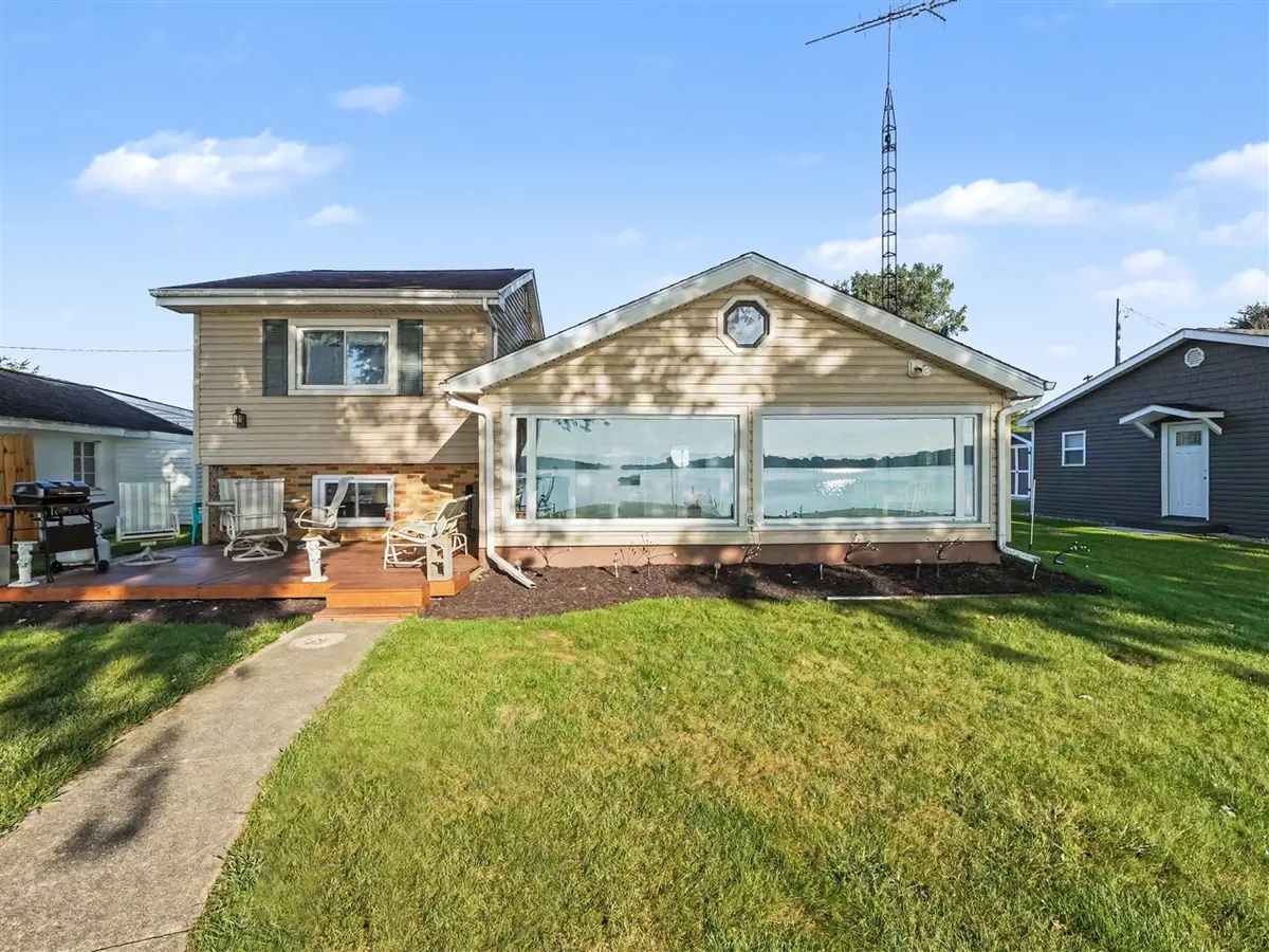 163 Lakeside, Quincy, MI 49082 - #1