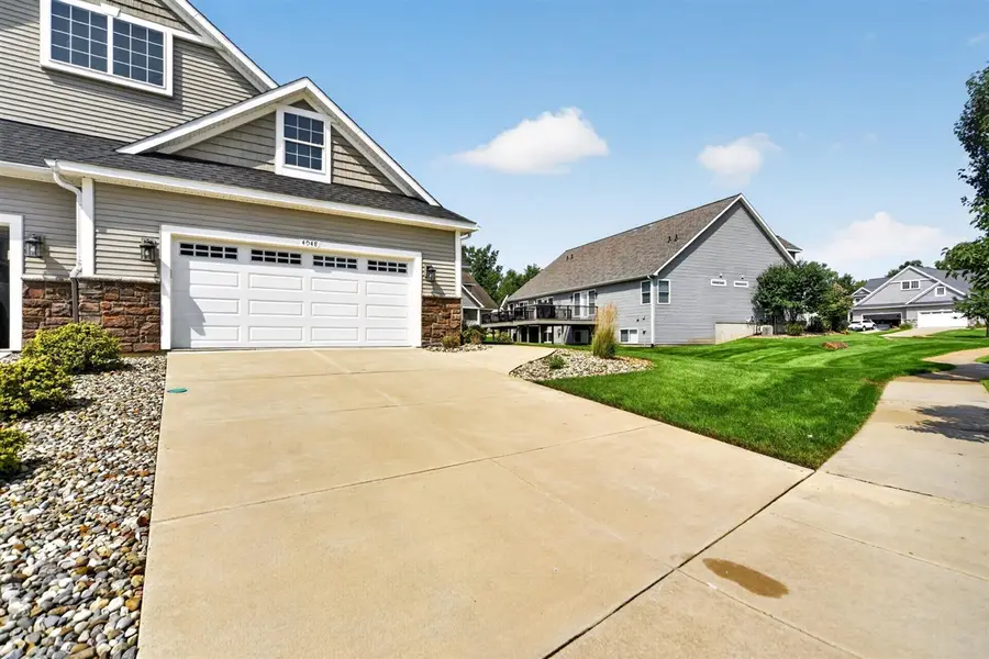 4048 Stoneridge, Jackson, MI 49203 - #3