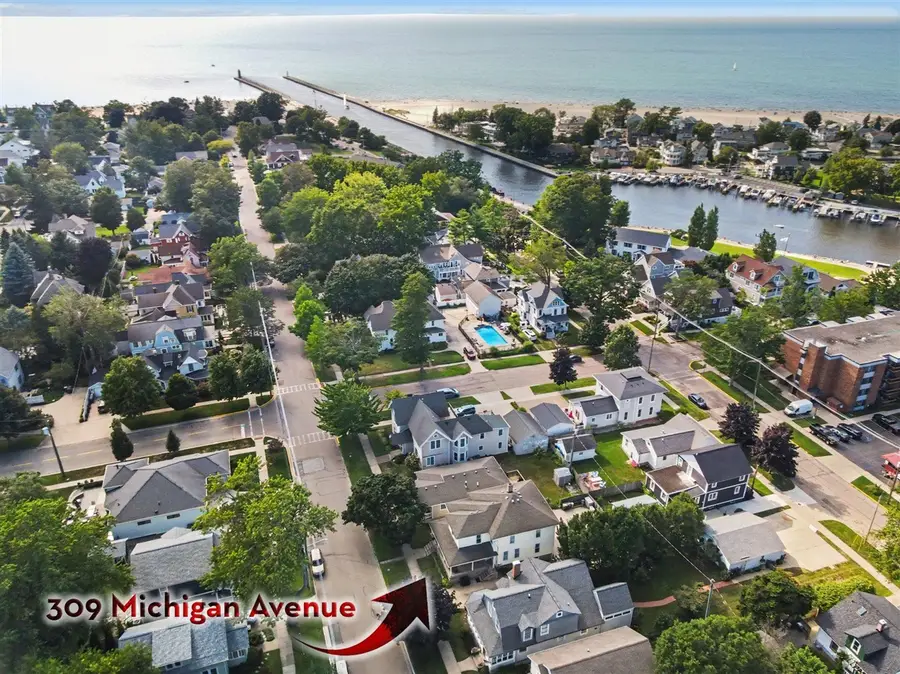 309 Michigan, South Haven, MI 49090 - #2