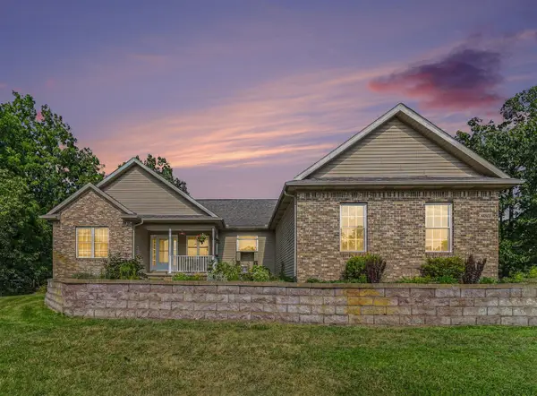 14505 Meadowpark, Pinckney, MI 48169