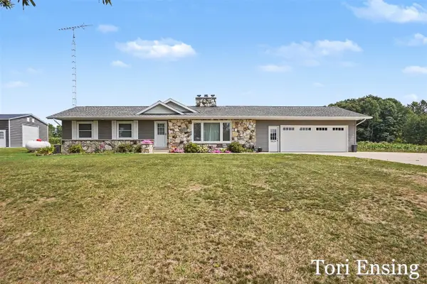 2624 100th, Lakeview, MI 48850