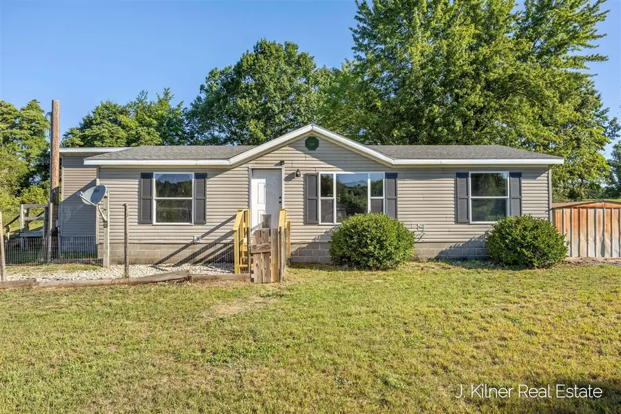 11250 20 Mile, Cedar Springs, MI 49319 - #2
