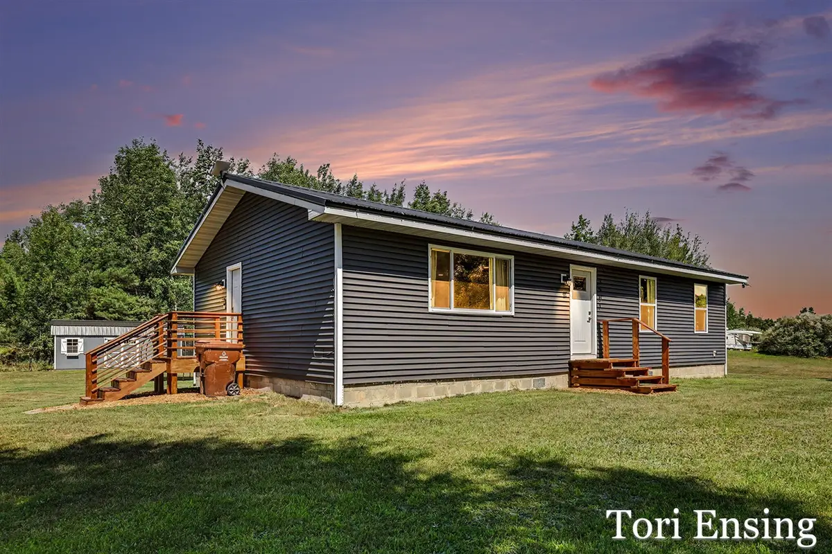 3501 E Evergreen, Stanton, MI 48888 - #1