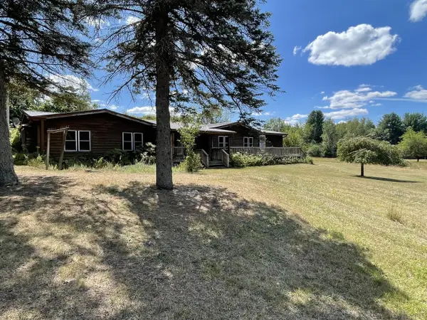 7225 E Sargeo, Luther, MI 49656