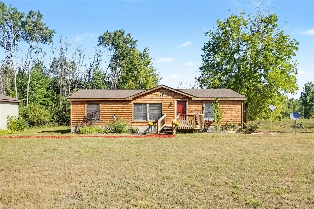 23410 N County Line, Newaygo, MI 49337 - #1