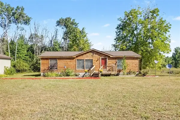 23410 N County Line, Newaygo, MI 49337