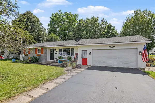 319 W Willard, Paw Paw, MI 49079