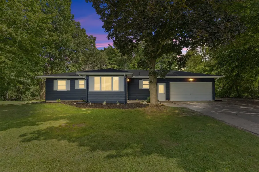 7246 Rezen, Rockford, MI 49341 - #2