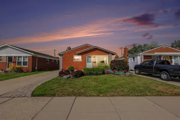 32011 Saint Margaret, Saint Clair Shores, MI 48082