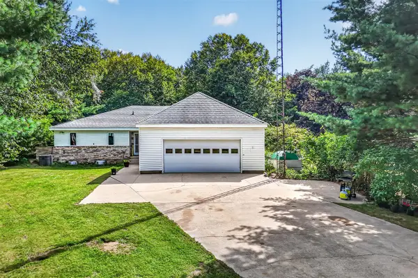 8183 W Cleveland, New Era, MI 49446