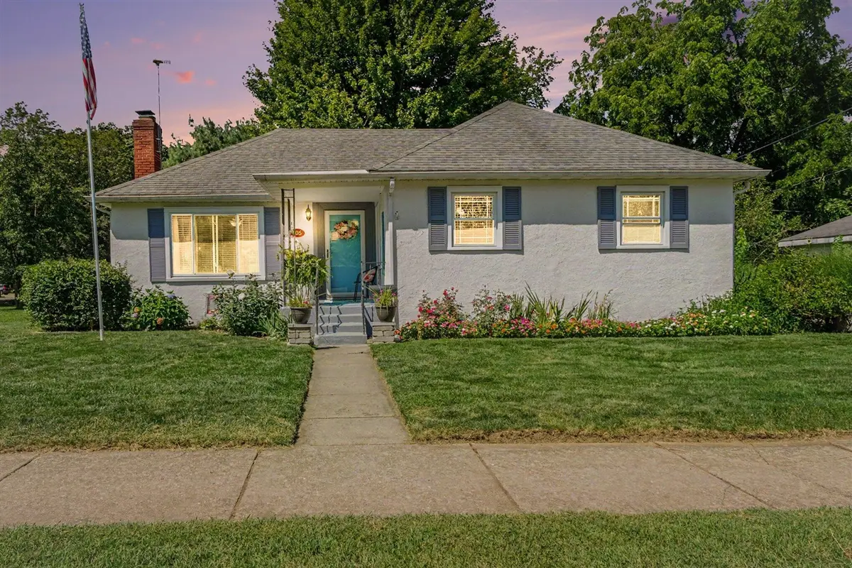106 N 14th, Niles, MI 49120 - #1