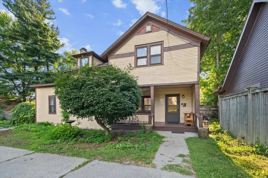 211 & 215 Charles, Grand Rapids, MI 49503 - #2
