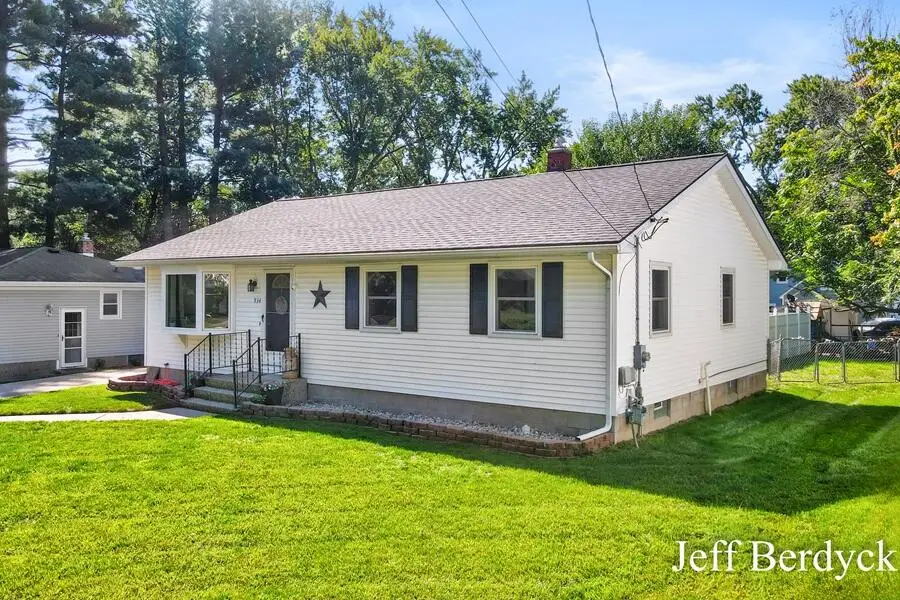 934 Harding, Grand Rapids, MI 49544 - #2
