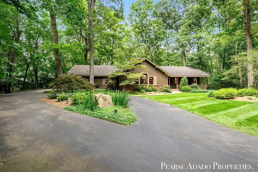 3597 Tricklewood, Grand Rapids, MI 49546 - #2