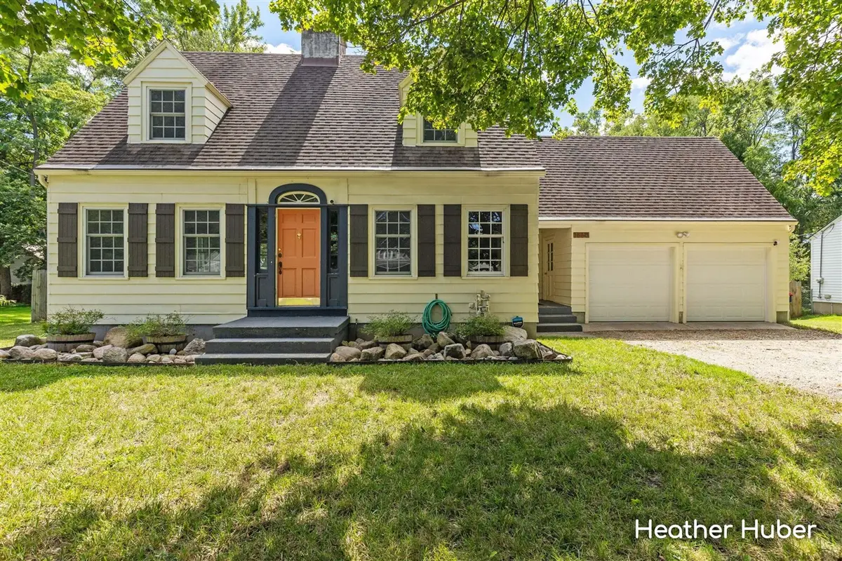 1860 Michigan, Grand Rapids, MI 49503 - #1