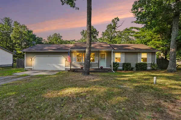 550 W Forest Park, Twin Lake, MI 49457