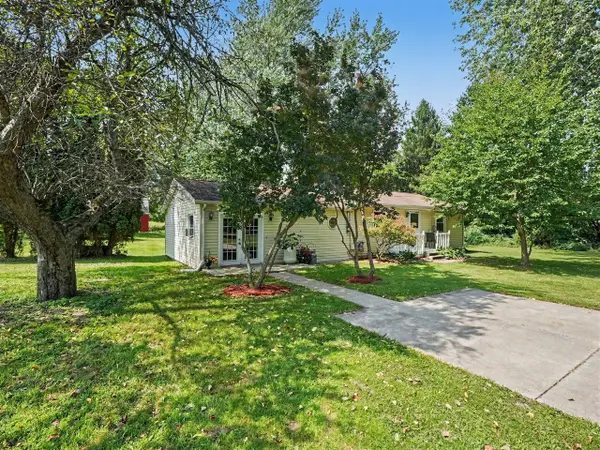 9000 N Meridian, Pleasant Lake, MI 49272