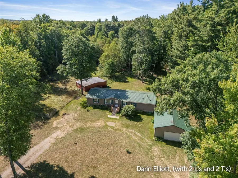 22653 Tamarack, Howard City, MI 49329 - #2