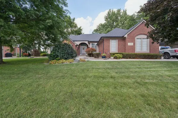 11215 Wilshire, Shelby Twp, MI 48315