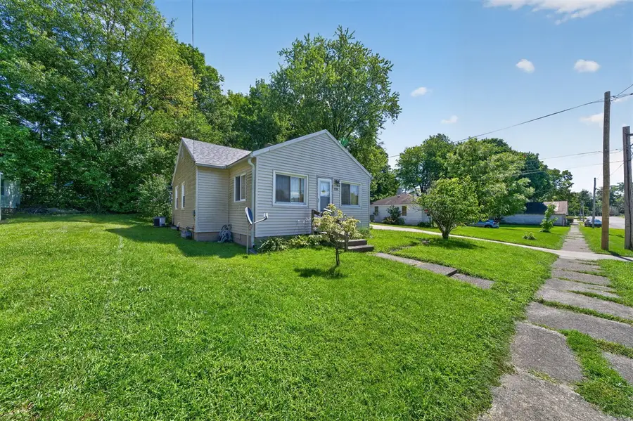 128 N East, Cassopolis, MI 49031 - #2