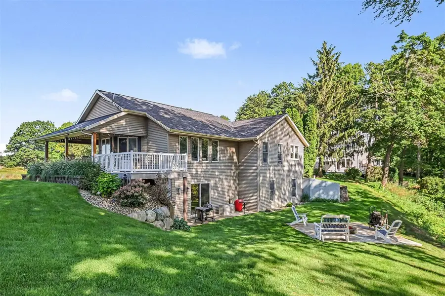 569 Hawksnest, South Haven, MI 49090 - #2