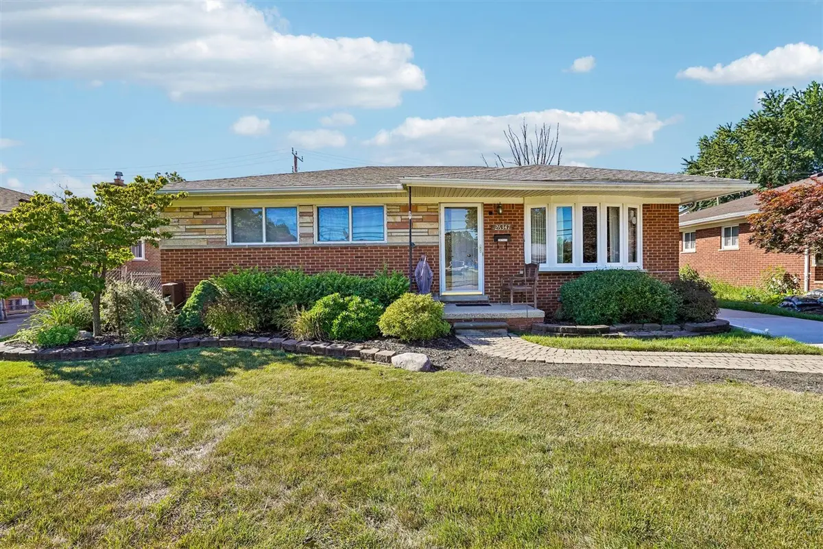 26347 Midway, Dearborn Heights, MI 48127 - #1