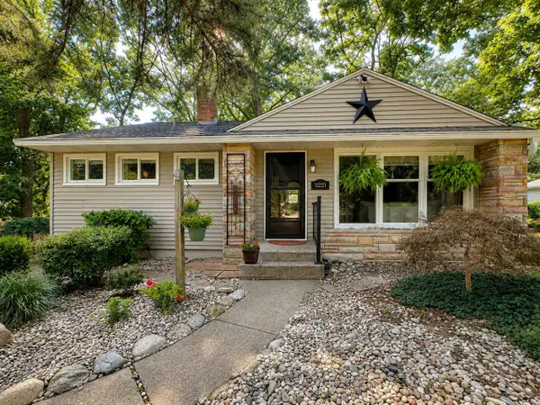 3221 Virginia, Kalamazoo, MI 49004