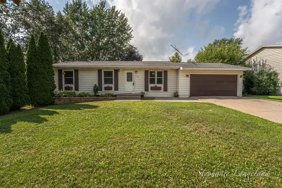 276 Homer, Coopersville, MI 49404 - #2