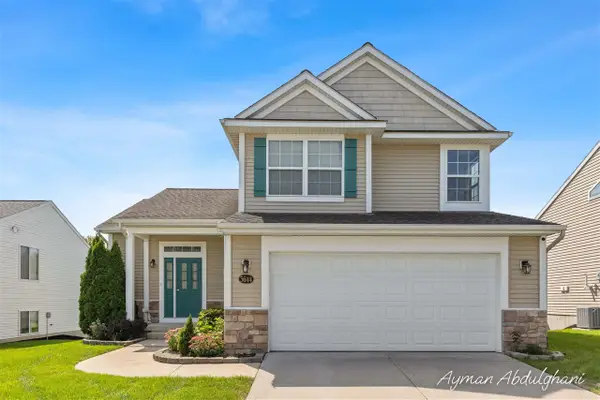 3644 Merrimont, Kentwood, MI 49512