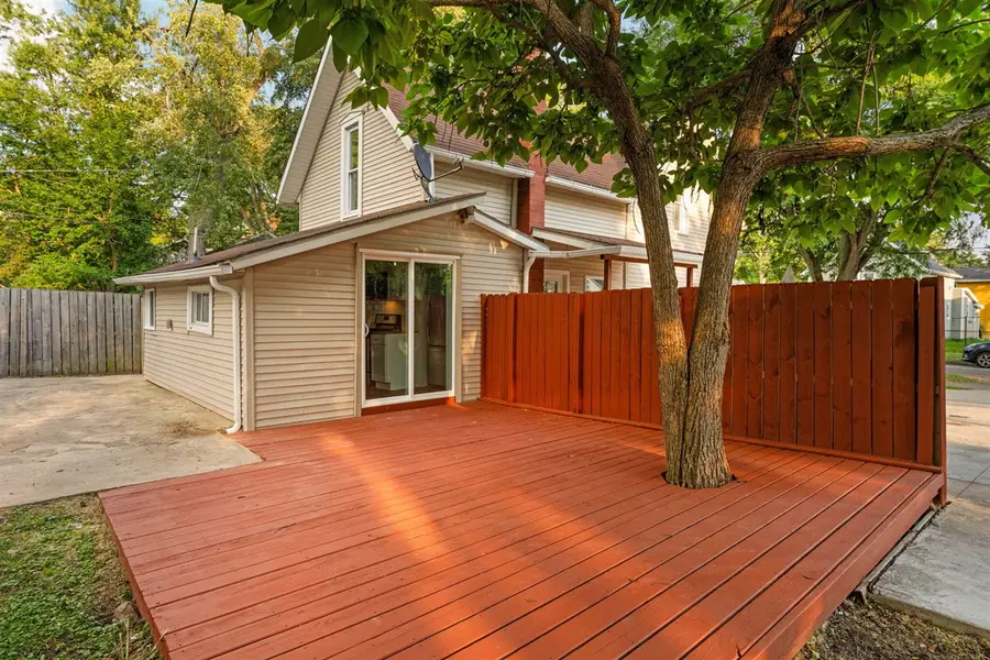 412 Quarry, Jackson, MI 49201 - #3