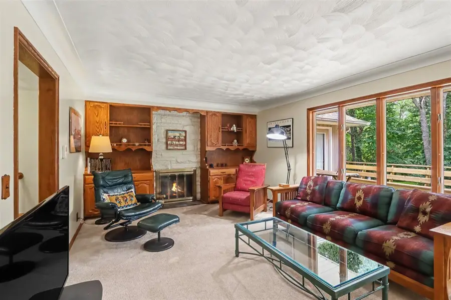 3034 Springbrook, Kalamazoo, MI 49004 - #3
