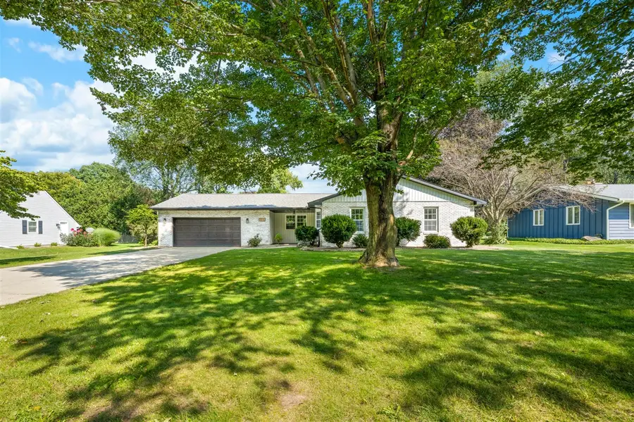 1016 Tomahawk, Niles, MI 49120 - #2
