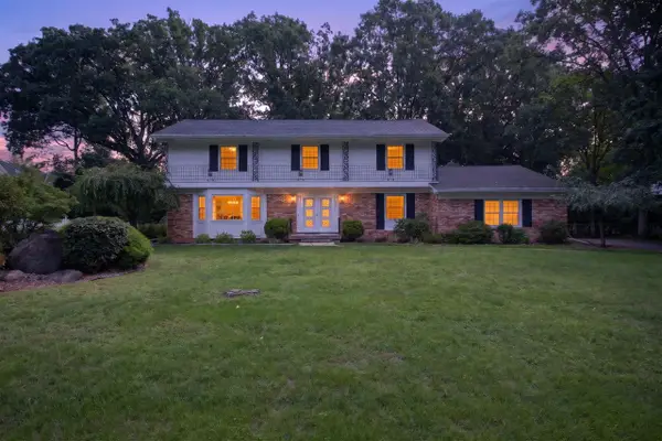 3829 W Walmont, Jackson, MI 49203