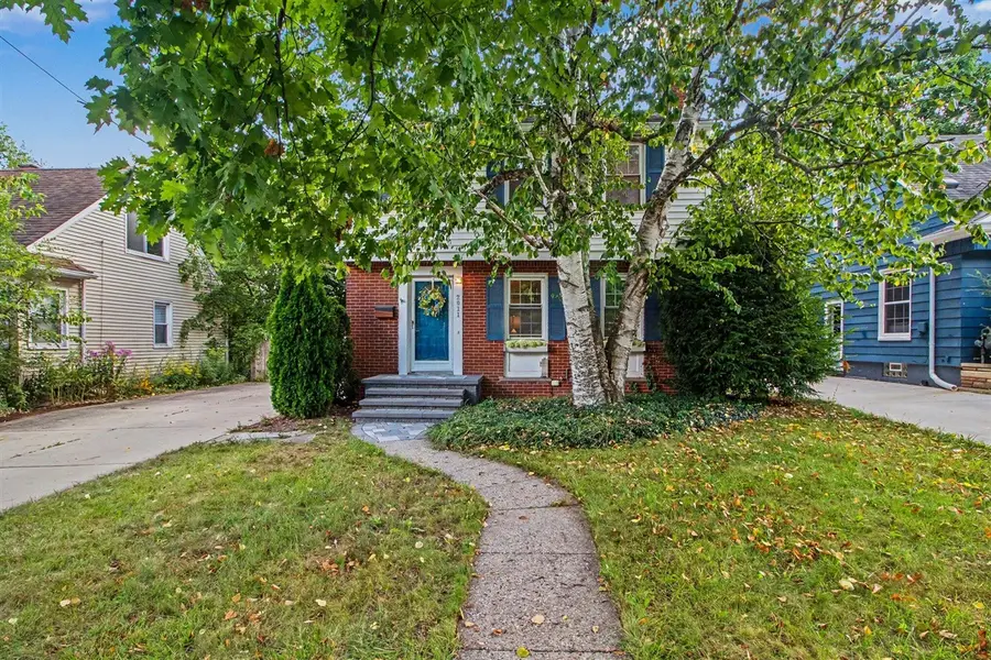 2011 Miller, Ann Arbor, MI 48103 - #3
