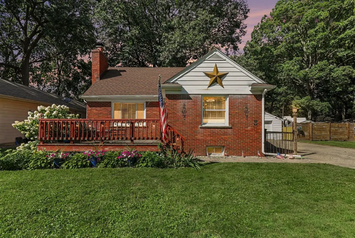 3620 Fort, Waterford, MI 48328 - #1